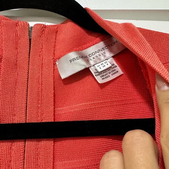 French Connection Pink and Tan Mini Bodycon Dress V-Neck Cocktail - Picture 4 of 5